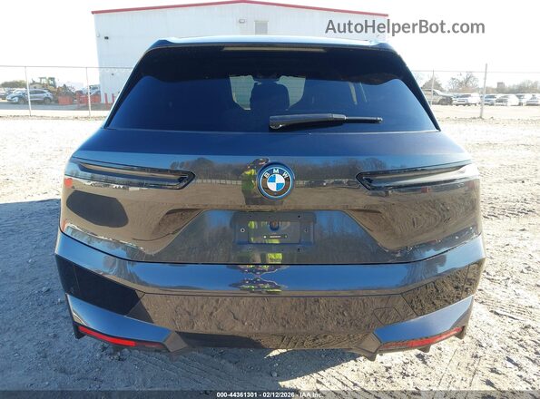 WB523CF07RCR10700 2024 BMW IX Black 
