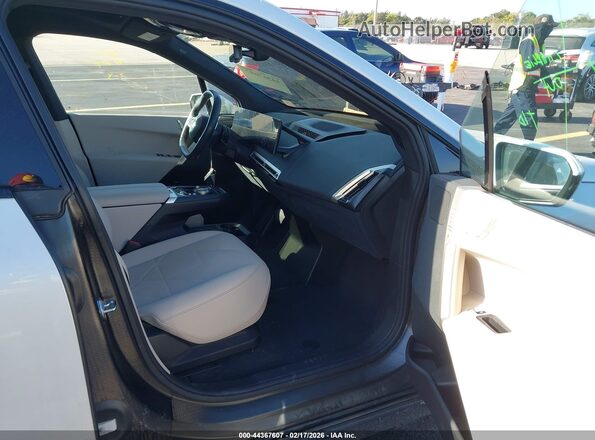 WB523CF09PCL95969 2023 BMW IX White Vista interior delantera