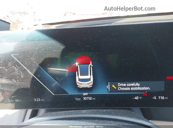 WB523CF09PCL95969 2023 BMW IX White Vista de los asientos traseros