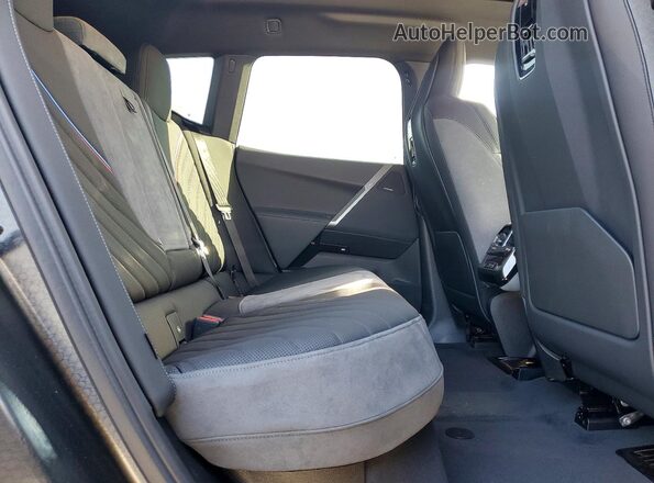 WB553CF05TCW43626 2026 BMW IX Бежевый Вид задних сидений