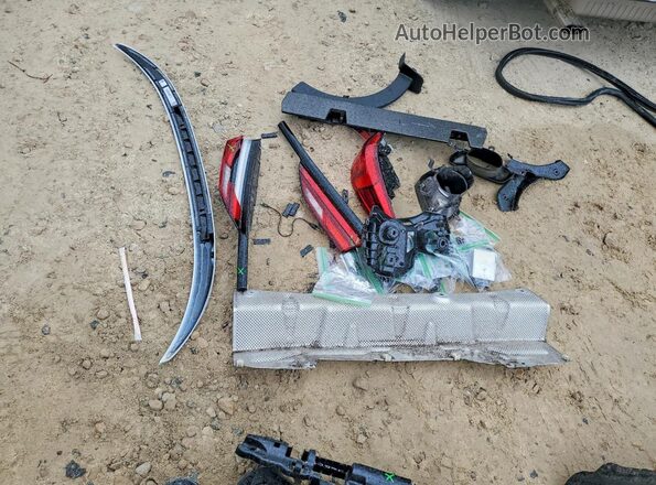 WBA13AL00P7L29082 2023 BMW M2 Белый Вид подкапотного пространства