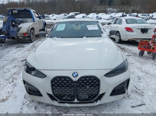 WBA13AR03PCL24683 2023 BMW M4 White Սարքավորումների վահանակի տեսք