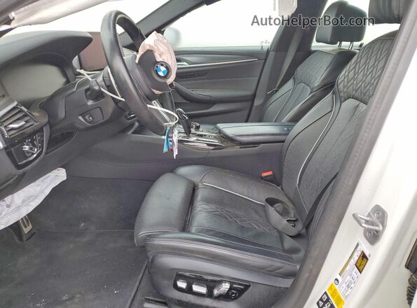 WBA13BK07PCL87348 2023 BMW M5 White Вид салону спереду