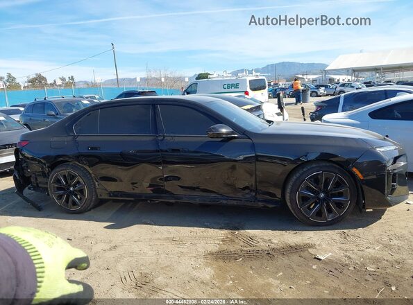 WBA23EH03SCV51104 2025 BMW OTHER Черный Вид задней части салона