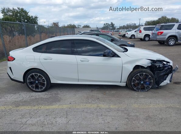 WBA23GG07T7U42779 2026 BMW OTHER Белый Вид задней части салона
