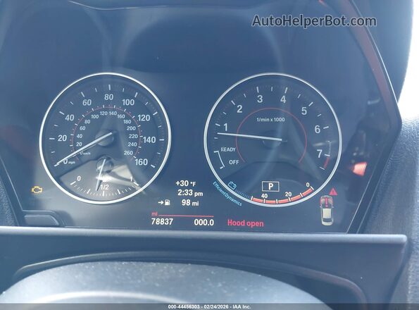 WBA2G3C56HV641095 2017 BMW M2 White Widok tylnych siedzeń