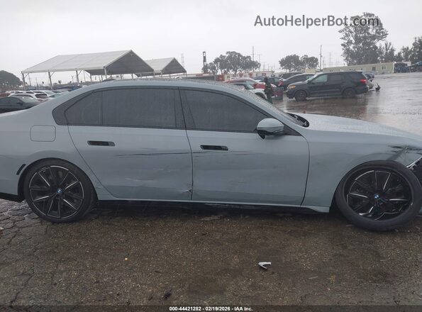 WBA33EJ03PCN09702 2023 BMW OTHER Light Blue Вид задньої частини салону