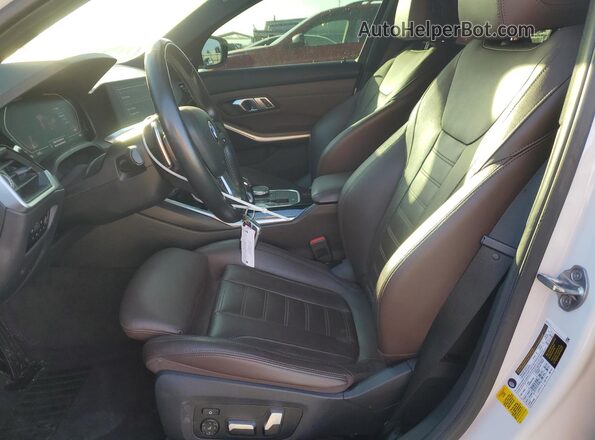 WBA5R1C51KAK08097 2019 BMW OTHER White Front interior view