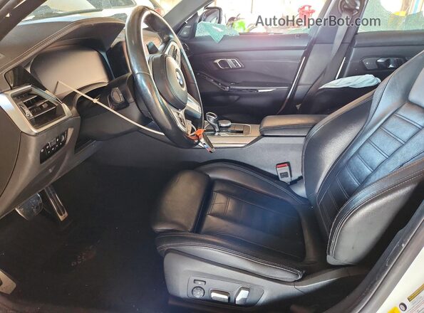 WBA5R1C56KAJ99087 2019 BMW OTHER White Widok wnętrza z przodu