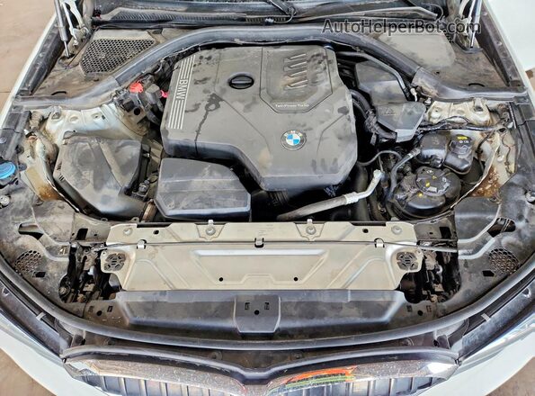 WBA5R1C56KAJ99087 2019 BMW OTHER White Widok wnętrza z tyłu