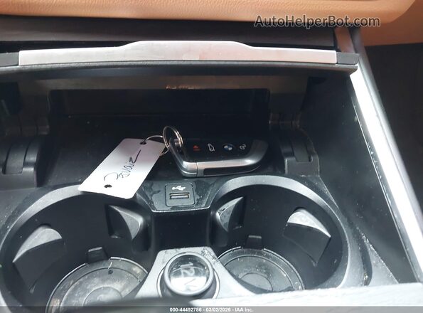WBA5R7C5XKAJ82814 2019 BMW OTHER Black Առջևի վահանակի տեսք
