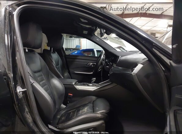 WBA5U7C09LA234194 2020 BMW M3 Черный Вид салона спереди