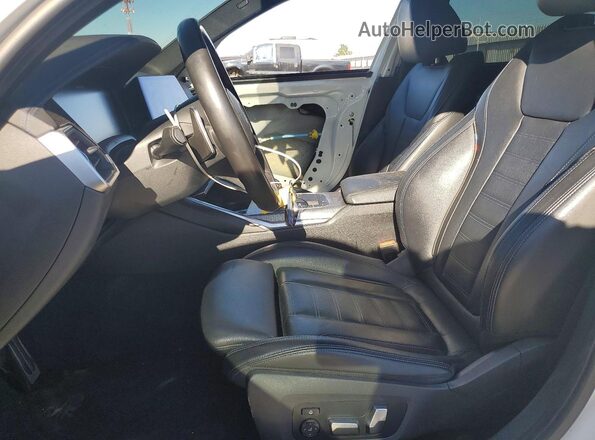 WBA5U7C09LFH15309 2020 BMW M3 Белый Вид салона спереди