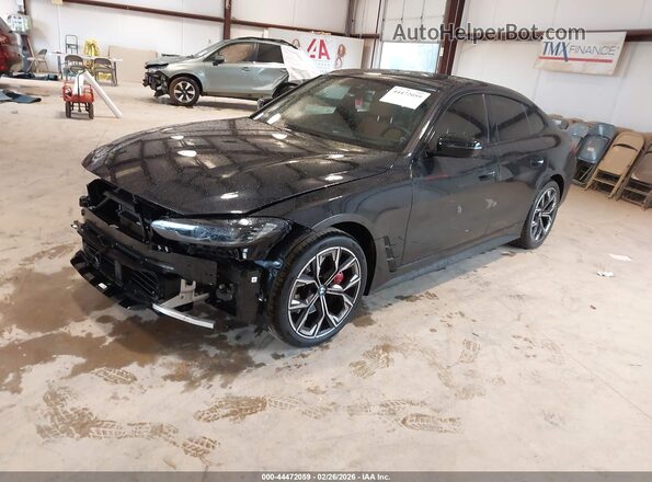 WBA63AV02RFT49734 2024 BMW OTHER Черный Передняя левая четверть