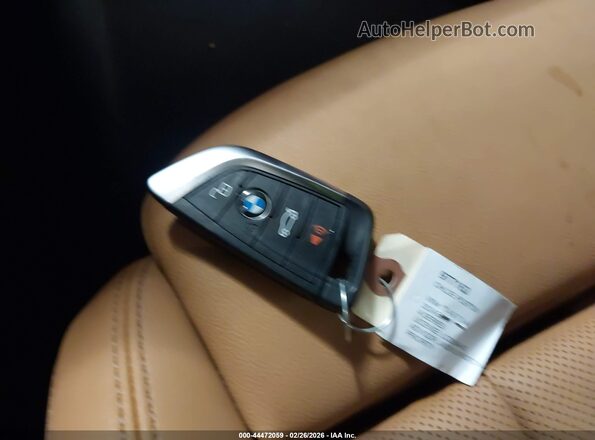 WBA63AV02RFT49734 2024 BMW OTHER Черный Вид панели приборов