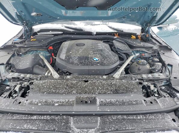 WBA63FJ09RCT00566 2024 BMW 5 SERIES Зеленый Вид задней части салона