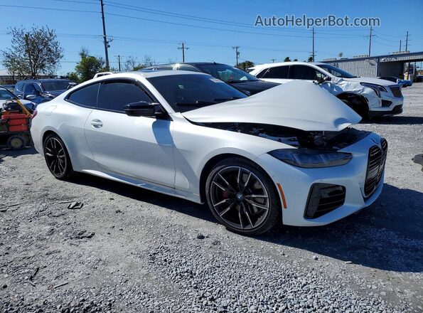 WBA73DA00TCW11433 2026 BMW M4 Белый Передняя правая четверть