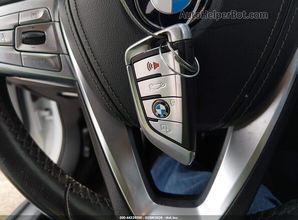 WBA7E2C59KB454433 2019 BMW OTHER White Вид панелі приладів