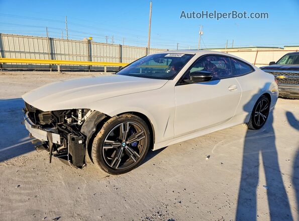 WBA83AP02PCL62987 2023 BMW M4 White წინა მარცხენა ხედი სამი მეოთხედიდან