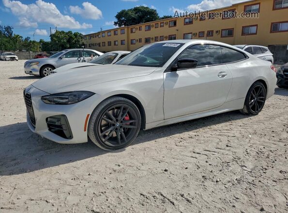 WBA83AP03RCR28884 2024 BMW M4 White Передня ліва чверть