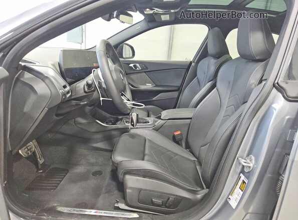 WBA83GG02T7U37337 2026 BMW OTHER Серый Вид салона спереди
