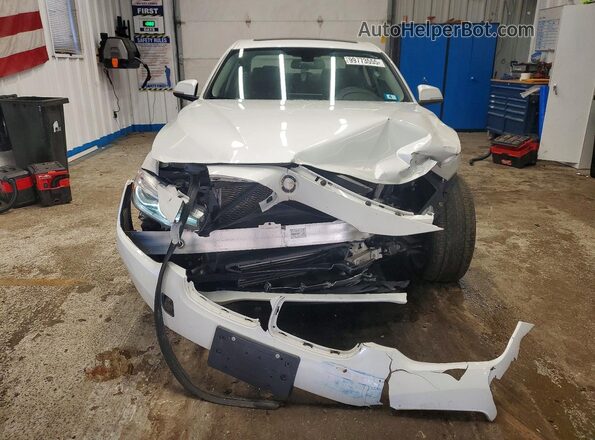 WBA8A3C55JA491635 2018 BMW OTHER Белый Вид спереди