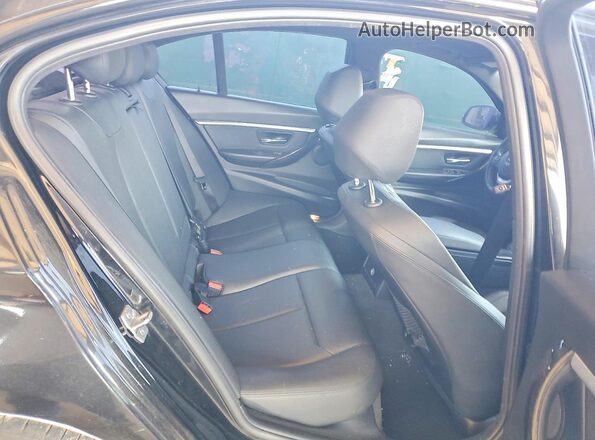 WBA8B9C53JEE81049 2018 BMW OTHER Black Widok wnętrza z tyłu