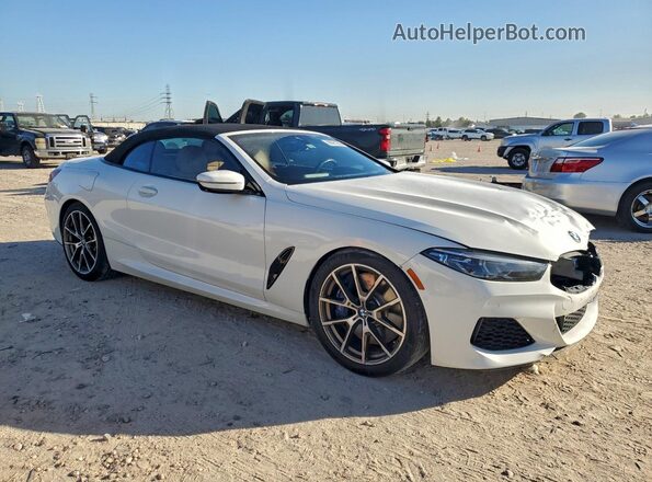 WBAFY4C01LCE00674 2020 BMW M8 Белый Передняя правая четверть