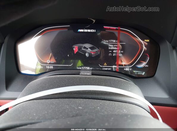 WBAGV8C05SCS58040 2025 BMW M8 Gray Вид задніх сидінь