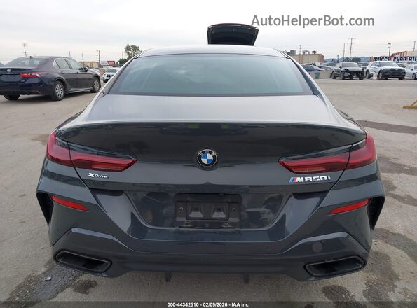 WBAGV8C05SCS58040 2025 BMW M8 Gray 