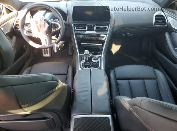 WBAGV8C05TCV22956 2026 BMW M8 Gray წინა პანელის ხედი