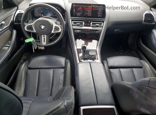 WBAGV8C0XPCK82373 2023 BMW M8 Черный Вид панели приборов