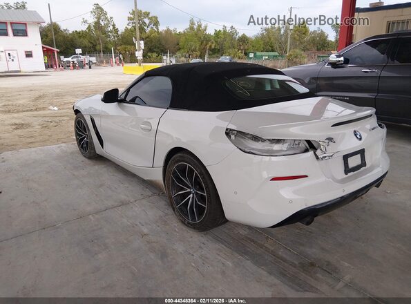 WBAHF3C51KWW44002 2019 BMW Z4 Белый Задняя левая четверть