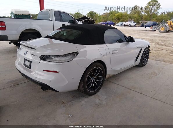 WBAHF3C51KWW44002 2019 BMW Z4 Белый Задняя правая четверть