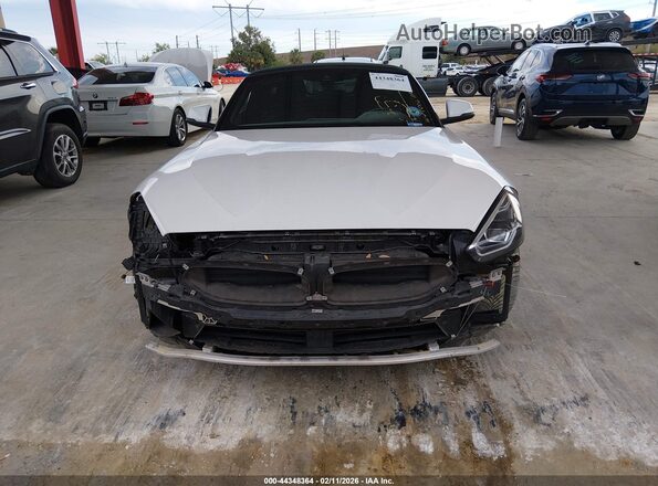 WBAHF3C51KWW44002 2019 BMW Z4 Белый Вид щитка приборов