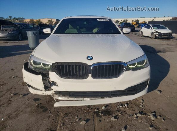 WBAJA5C55KWW21656 2019 BMW OTHER Белый Вид спереди