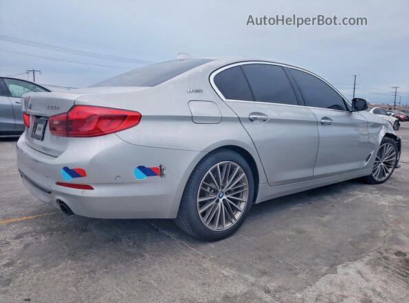 WBAJA9C51JB033458 2018 BMW 5 SERIES Серебряный Задняя правая четверть