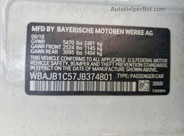 WBAJB1C57JB374801 2018 BMW OTHER White Вид підкапотного простору