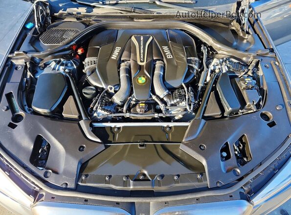 WBAJB9C53JG463671 2018 BMW M5 Gray Engine compartment view