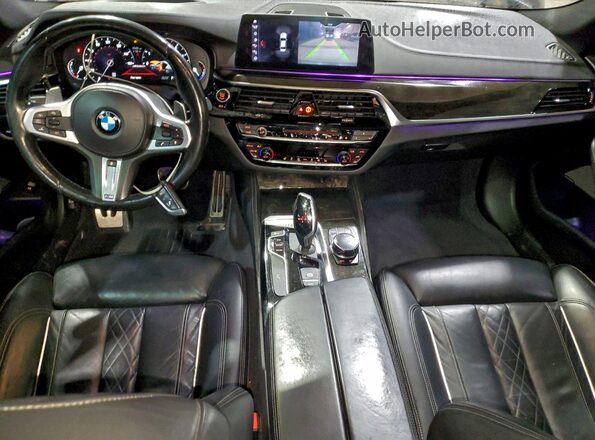 WBAJB9C54JB036545 2018 BMW M5 Gray Առջևի վահանակի տեսք