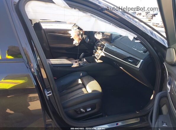 WBAJE5C31HG914170 2017 BMW OTHER Серый Вид салона спереди