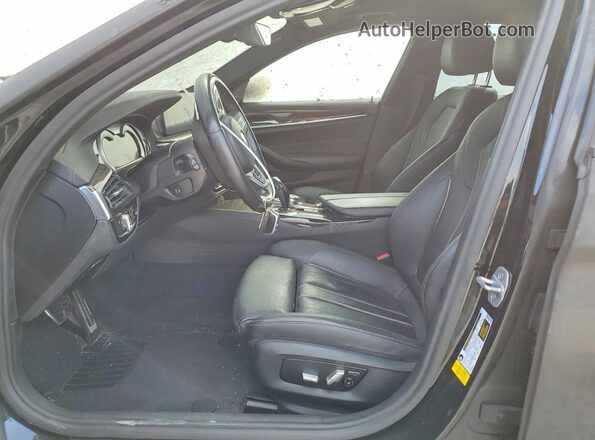 WBAJE5C39HG477776 2017 BMW 5 SERIES Черный Вид салона спереди