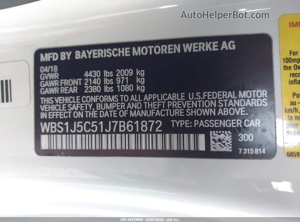 WBS1J5C51J7B61872 2018 BMW M2 Белый Вид подкапотного пространства