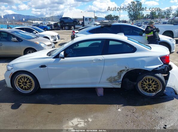 WBS2U7C08L7E69667 2020 BMW M2 Белый Вид задней части салона