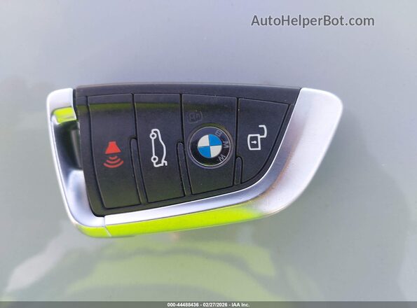 WBS33BA00PCL94406 2023 BMW M4 Серый Вид панели приборов