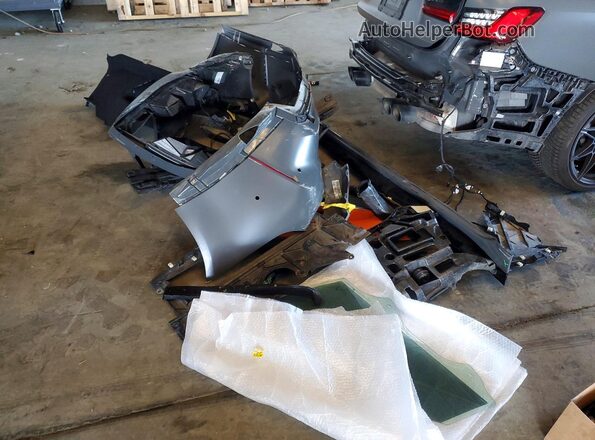 WBS33HJ03SFU84823 2025 BMW M3 Серый Вид подкапотного пространства