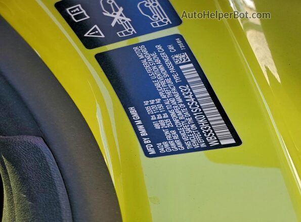 WBS33HK01SCS44332 2025 BMW M4 Green Vista del compartimento del motor