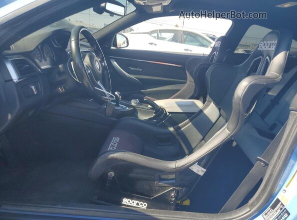 WBS3R9C56GK338007 2016 BMW M4 Синий Вид салона спереди