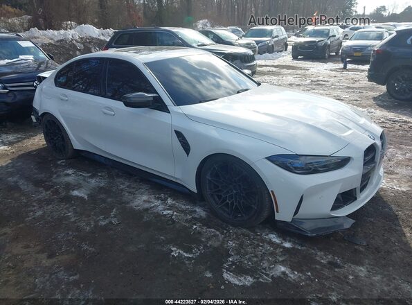 WBS43AY05RFR70349 2024 BMW M3 Белый Передняя правая четверть