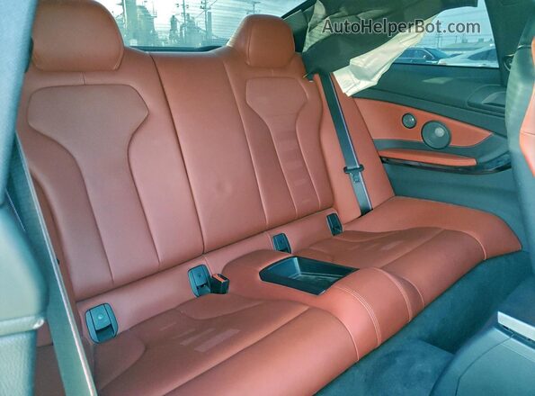 WBS4Y9C01LFH33133 2020 BMW M4 White Vista de los asientos traseros